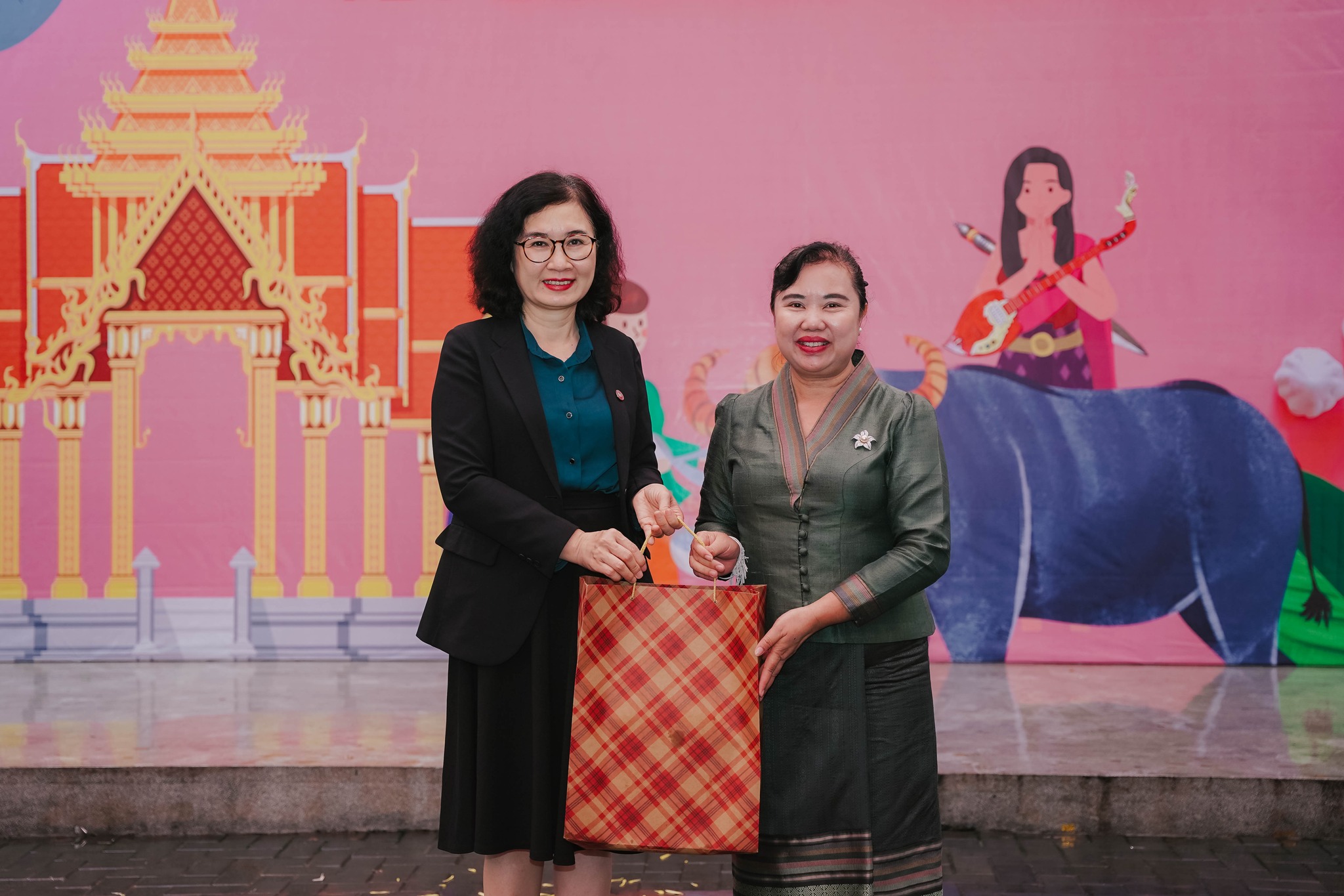LAO 2023