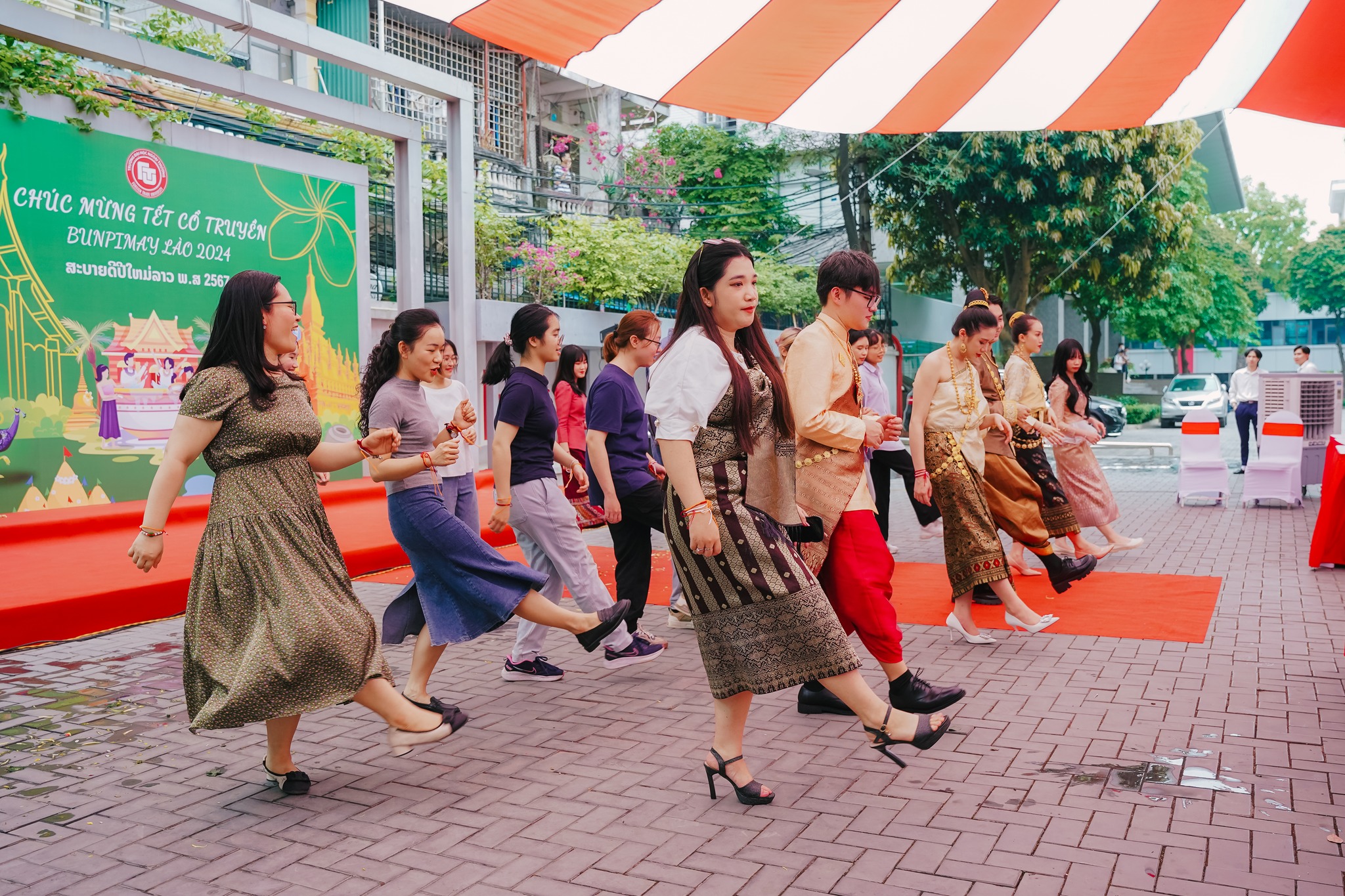 tet lao 2021 - 3
